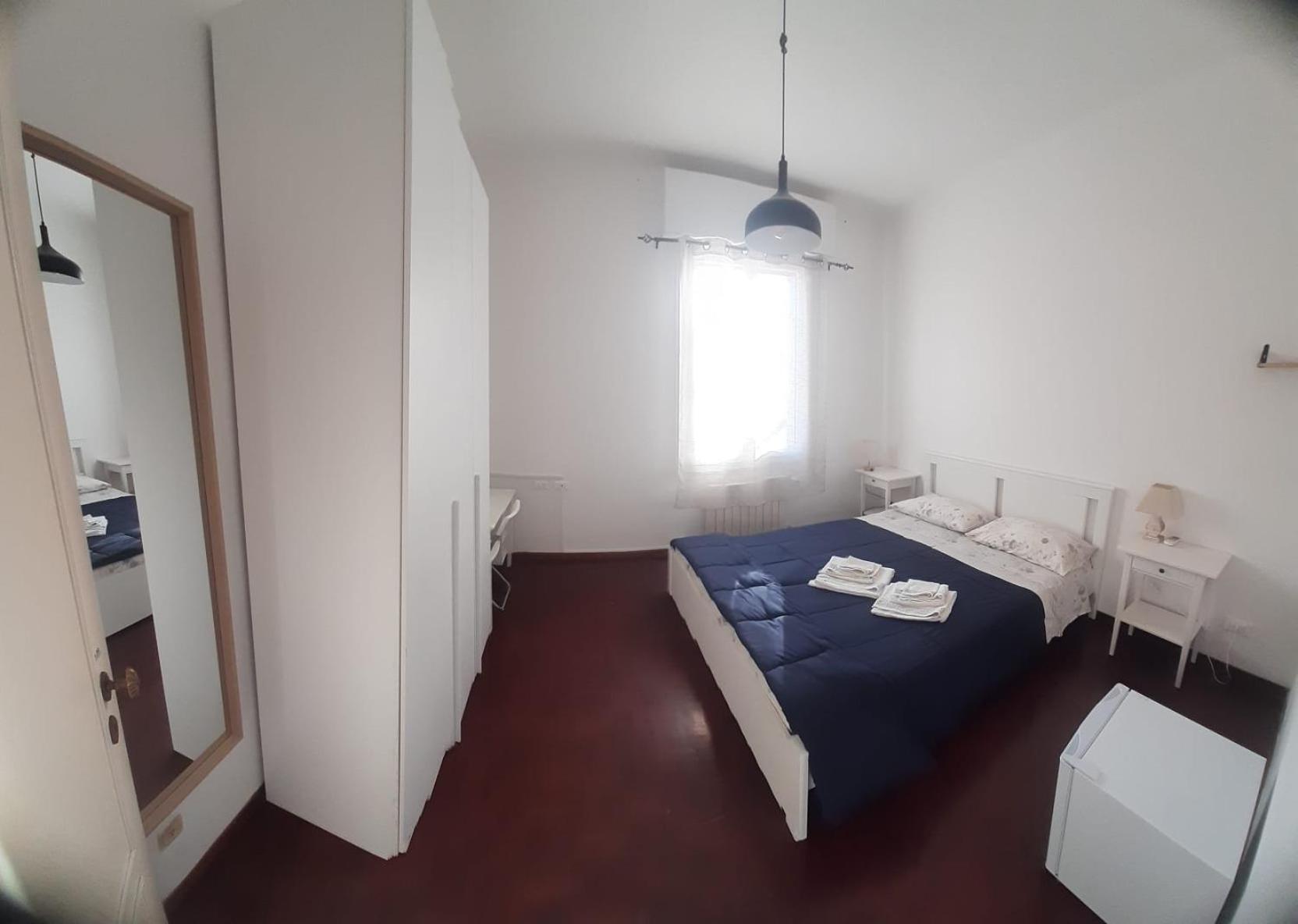Center Rooms Bartolini โบโลญญา ภายนอก รูปภาพ