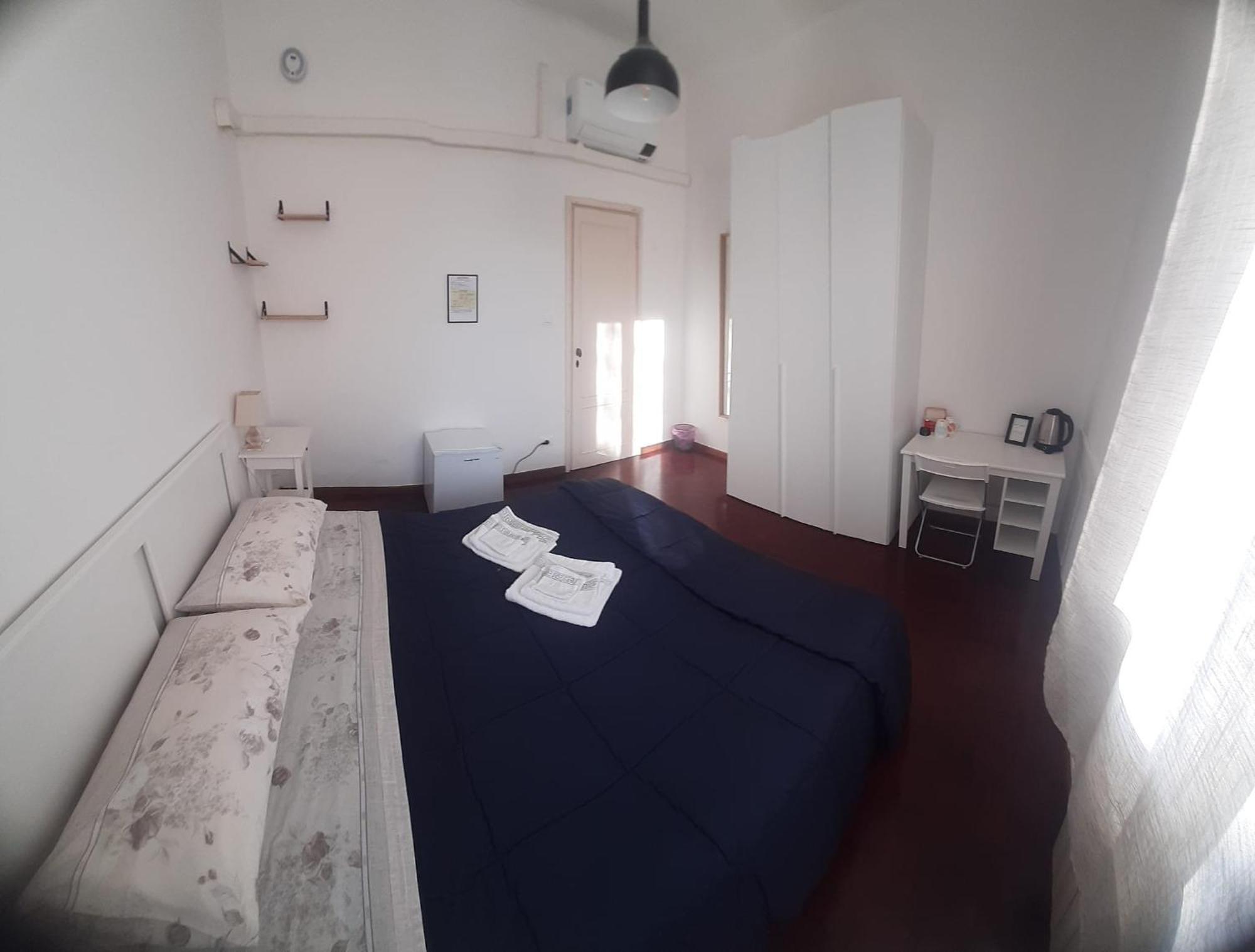 Center Rooms Bartolini โบโลญญา ภายนอก รูปภาพ